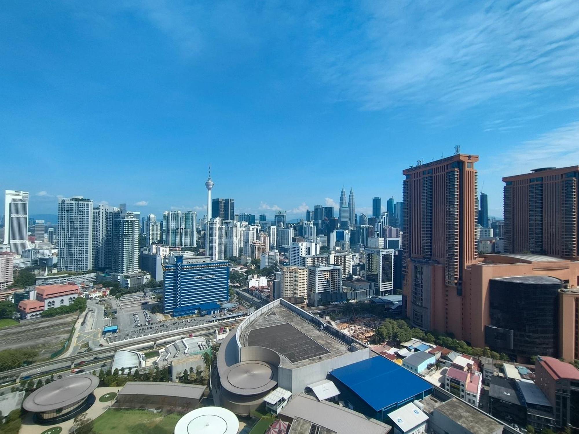 Lucentia Suites Klcc By City View Kuala Lumpur Exterior photo