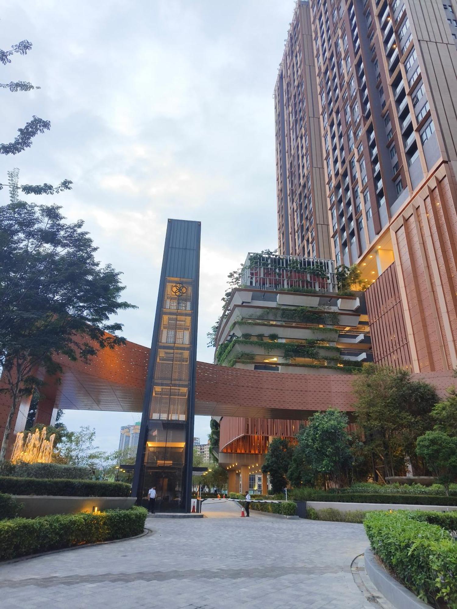 Lucentia Suites Klcc By City View Kuala Lumpur Exterior photo