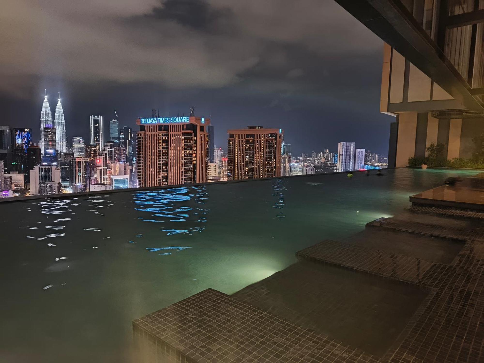Lucentia Suites Klcc By City View Kuala Lumpur Exterior photo